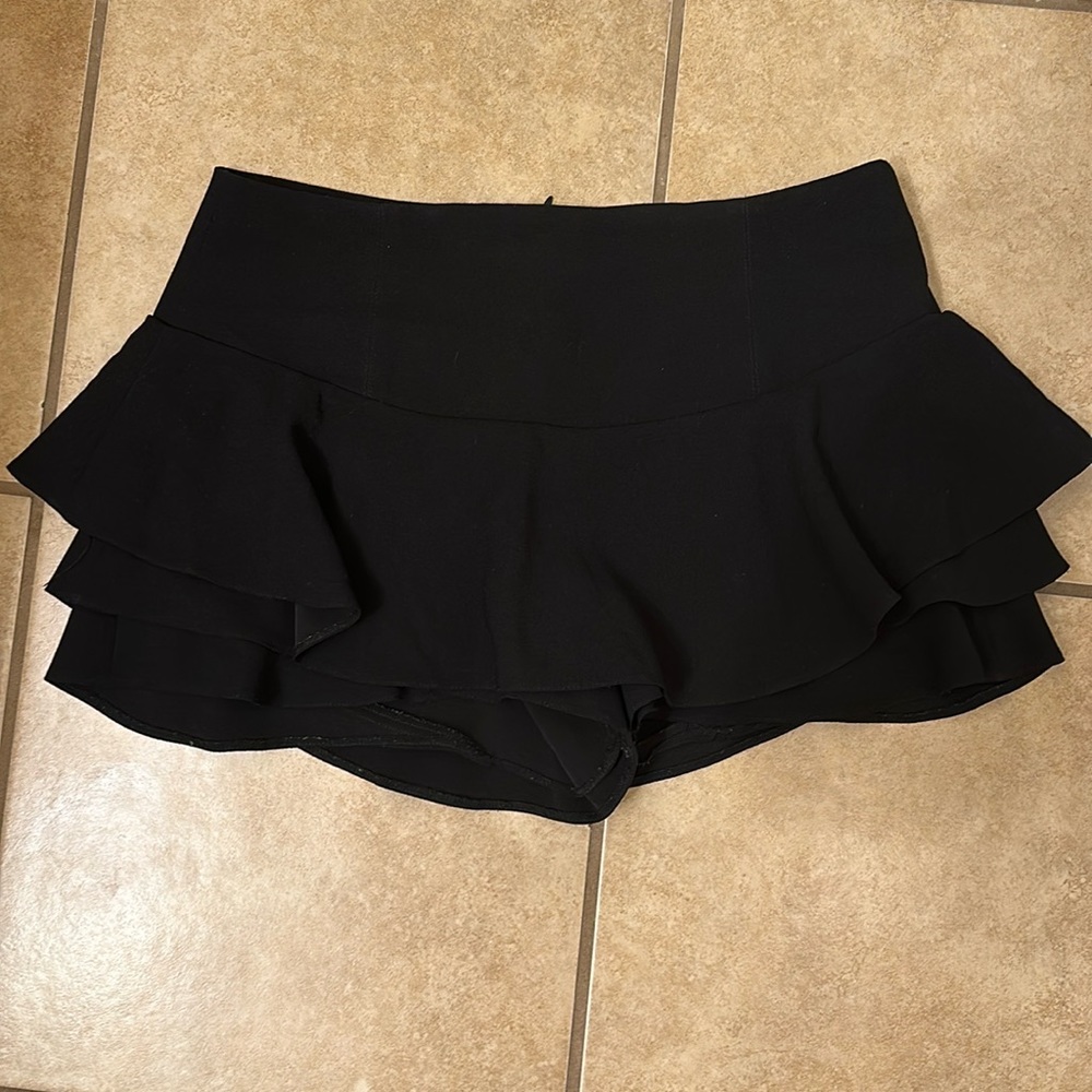 Short flirty black Zara Skirt with shorts built in.